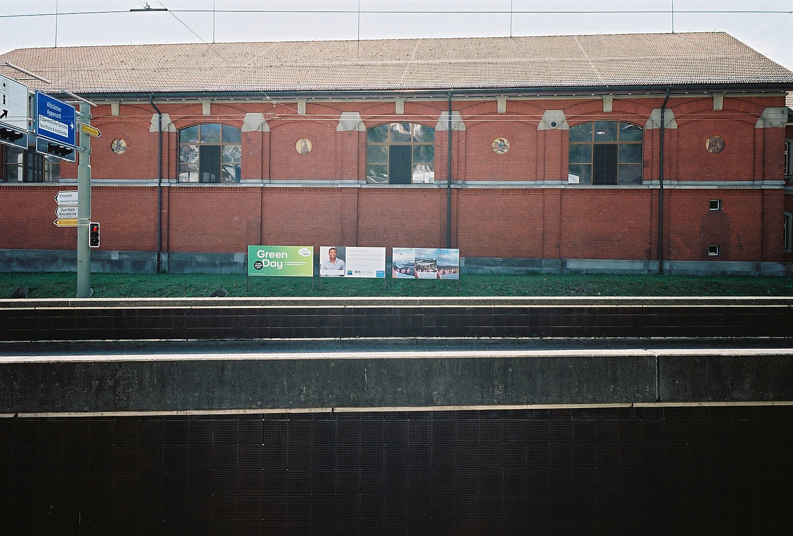 g u t – Plakate Textilmuseum St.Gallen