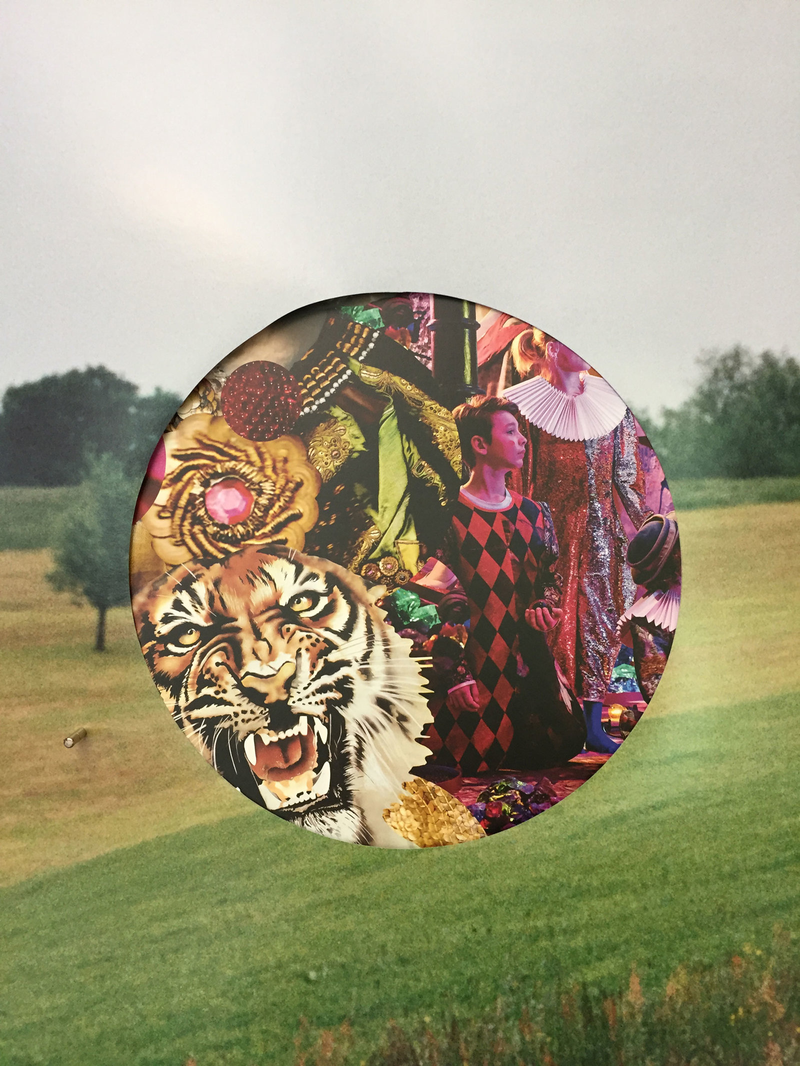 Plakatserie zwoelfzwei von Martin Leuthold